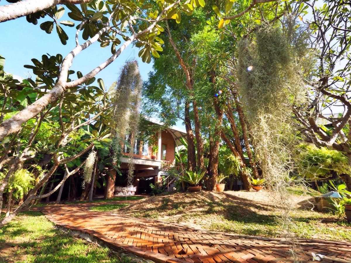 Baansuk Sukhothai Resort Exterior foto