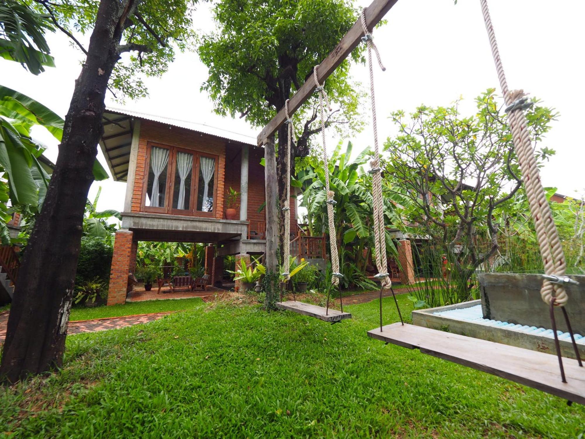 Baansuk Sukhothai Resort Exterior foto